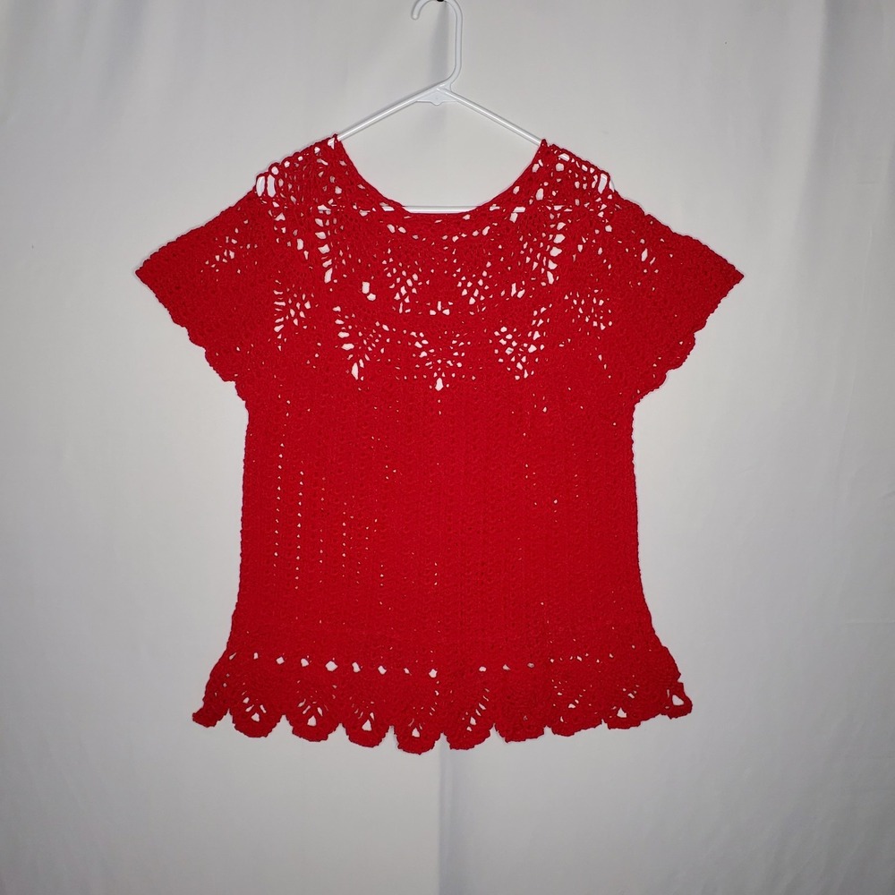 Vintage Handmade Crochet Top Women Medium Red Lace Cottage Feminine Farmhouse‎